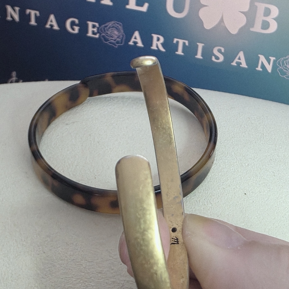 Madewell Gold Tone Cuff Bracelet Tortoise Bangle Stack Set Vintage Style - Picture 3 of 9